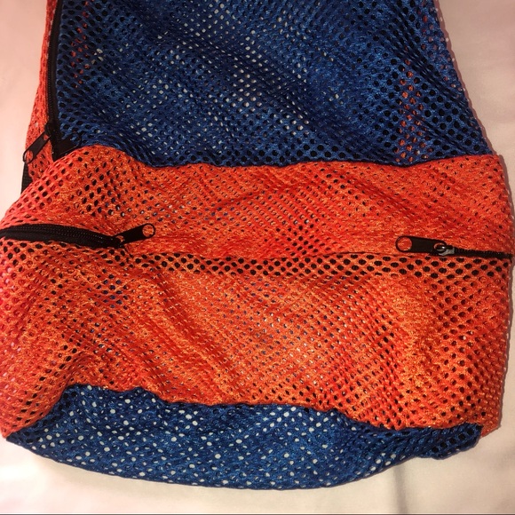 Mesh Gym Backpack - Picture 2 of 4